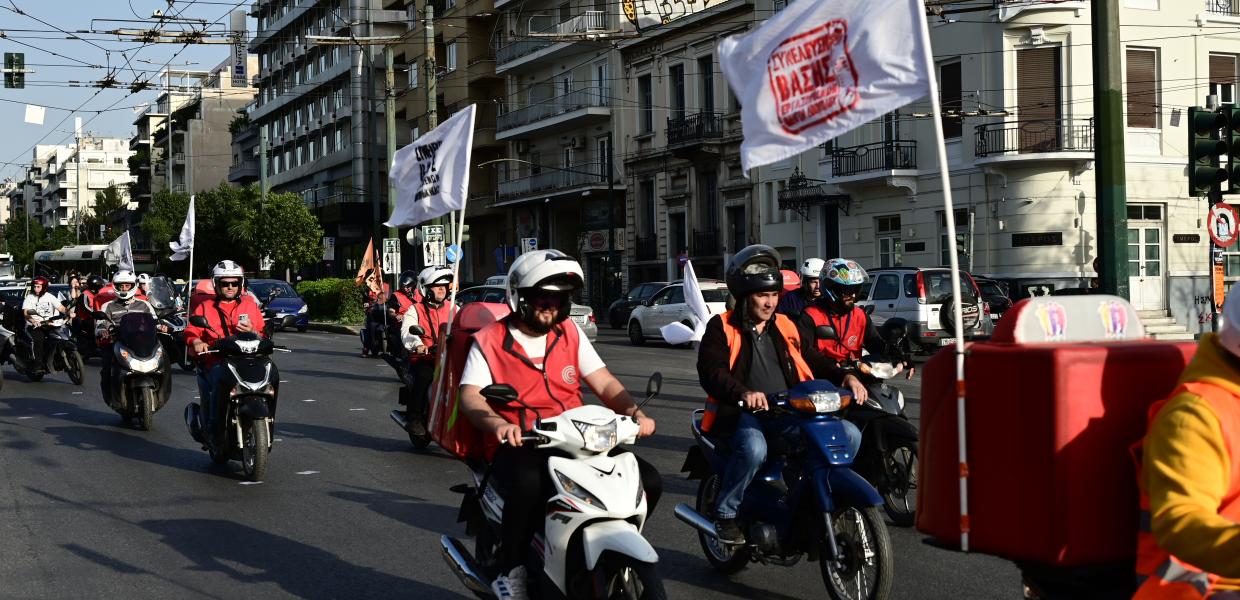 Απεργιακή μοτοπορεία στην Αθήνα
