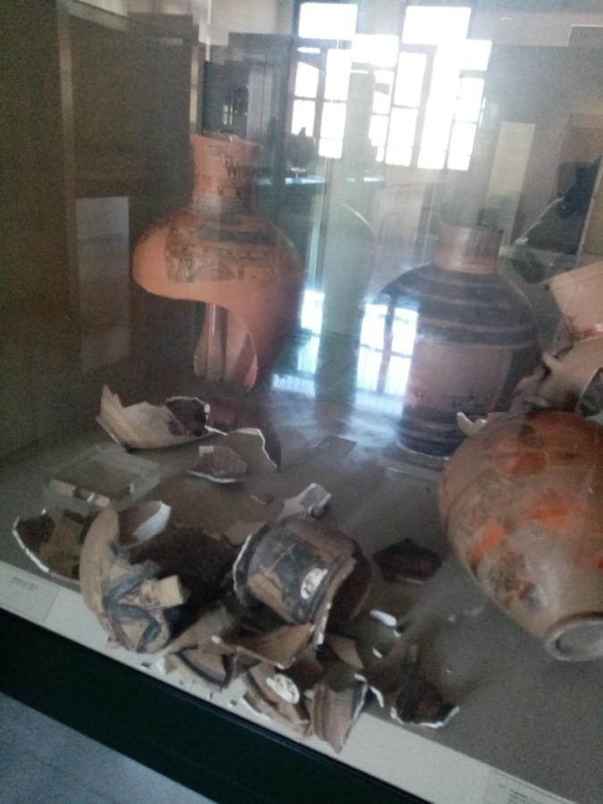 Αρχαιολογικό ΜουΚαταστροφές στο Αρχαιολογικό Μουσείο Πυθαγορείουσείο Πυθαγορείου