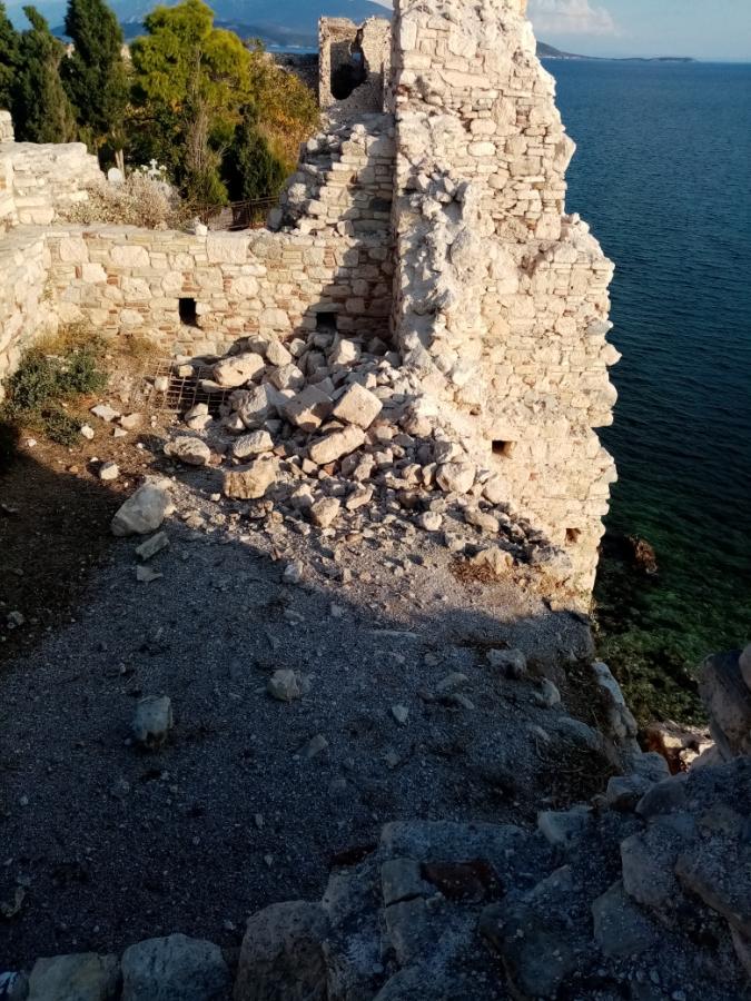 Ζημιές στο Κάστρο Πυθαγορείου