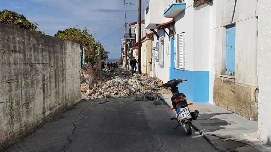 Καταστροφές μετά τον σεισμό στη Σάμο