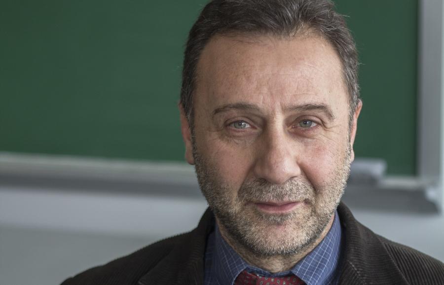 Νίκος Αλεξίου