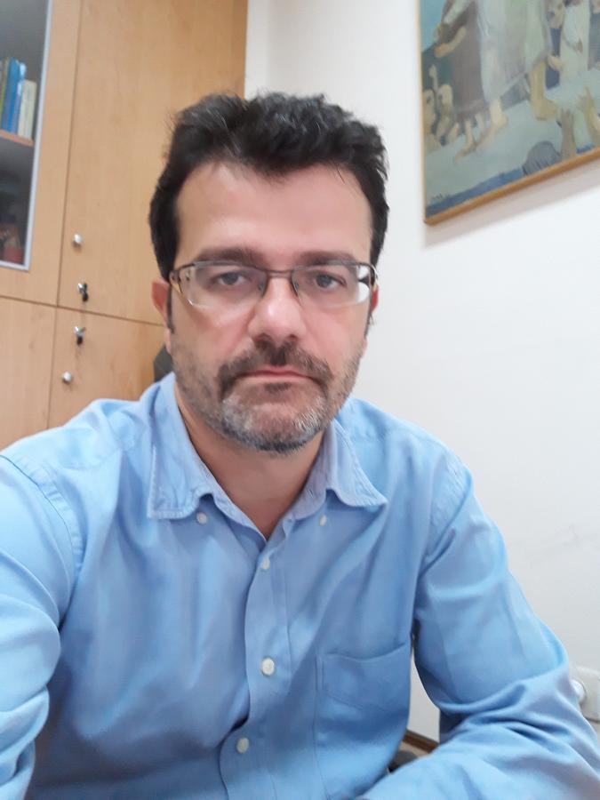 Αντώνης Μπόγρης