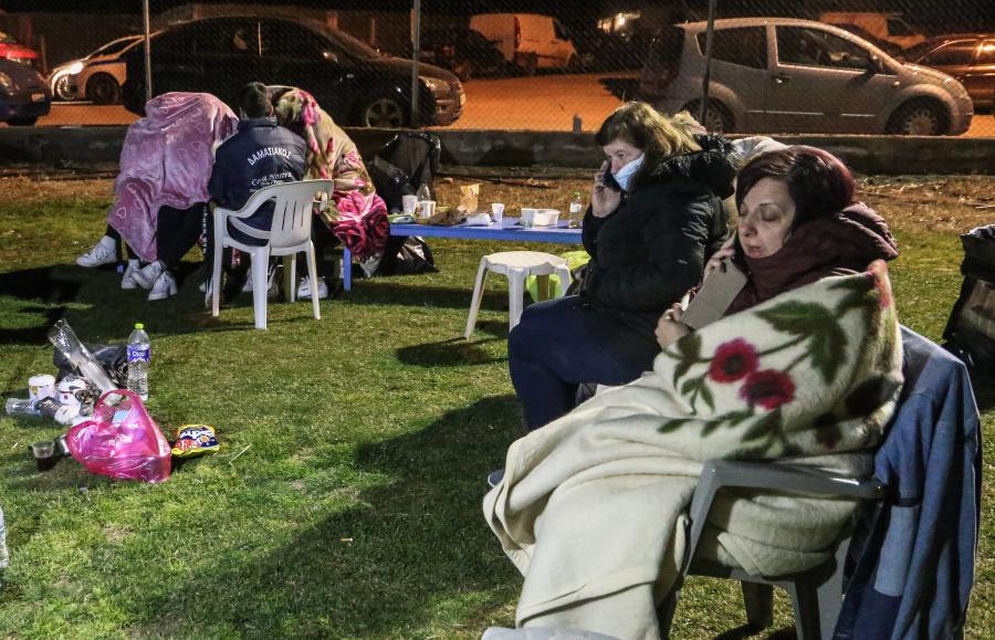 ΘΕΣΣΑΛΙΑ ΔΑΜΑΣΙ ΣΕΙΣΜΟΣ ΔΙΑΝΥΚΤΕΡΕΥΣΗ ΚΑΤΟΙΚΟΙ