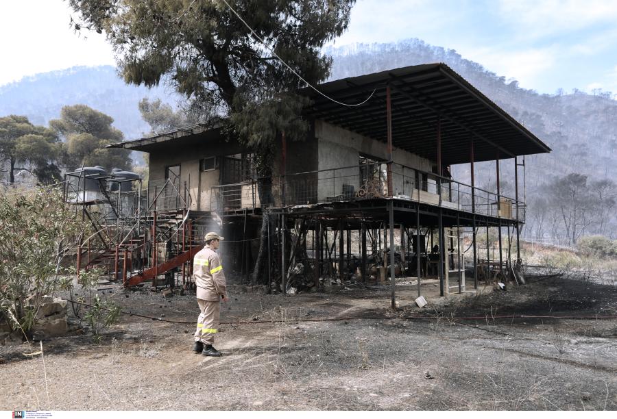 ΑΛΕΠΟΧΩΡΙ ΚΑΜΜΕΝΟ ΣΠΙΤΙ