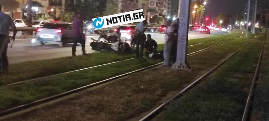 Τροχαίο με αστυνομικούς στη Λεωφόρο Ποσειδώνος