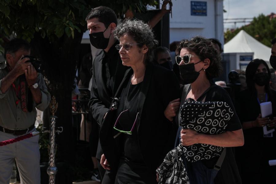 ΚΟΡΗ ΜΙΚΗ