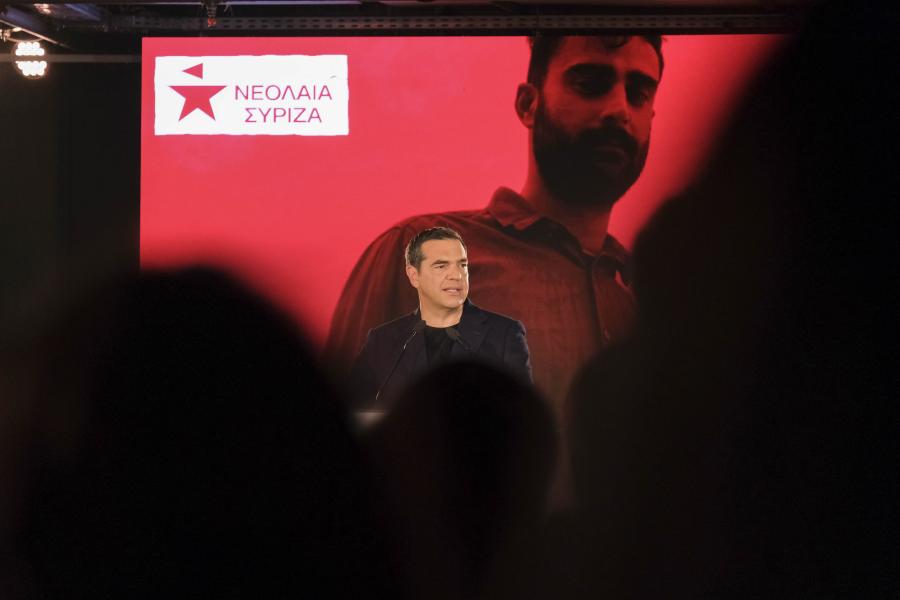 Ο Αλέξης Τσίπρας στο 2ο συνέδριο της Νεολαίας ΣΥΡΙΖΑ