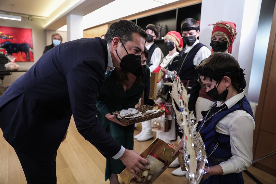 καλαντα τσιπρας