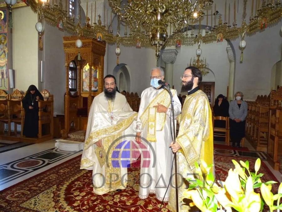 Δημήτρης Λινός