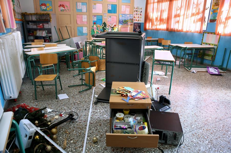 βανδαλισμός δημοτικό σχολείο Πολύγωνο