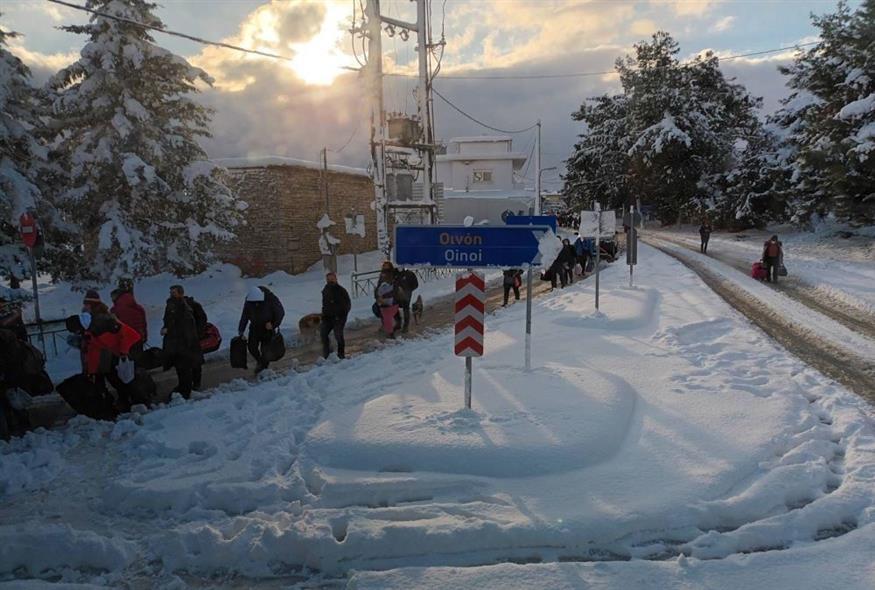 ΧΙΟΝΙ