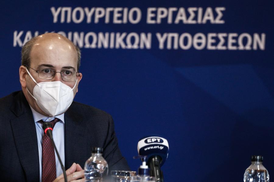 Ο Κωστής Χατζηδάκης