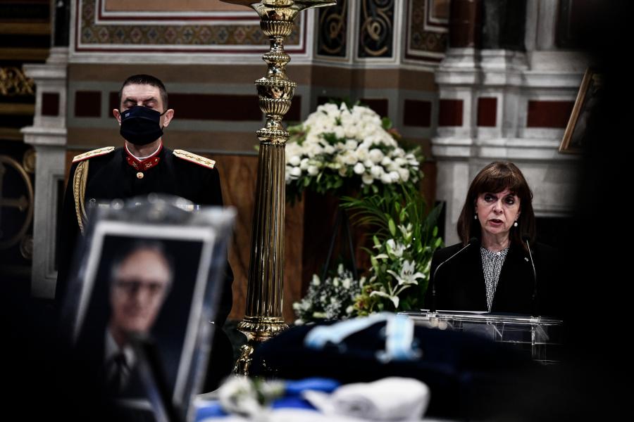 Χρήστος Σαρτζετάκης κηδεία Κατερίνα Σακελλαροπούλου