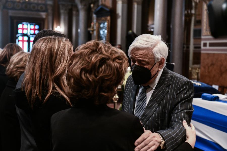 Χρήστος Σαρτζετάκης κηδεία Προκόπης Παυλόπουλος