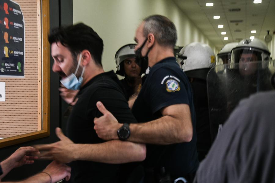 Αστυνομικοί στη δίκη του Ζακ Κωστόπουλου