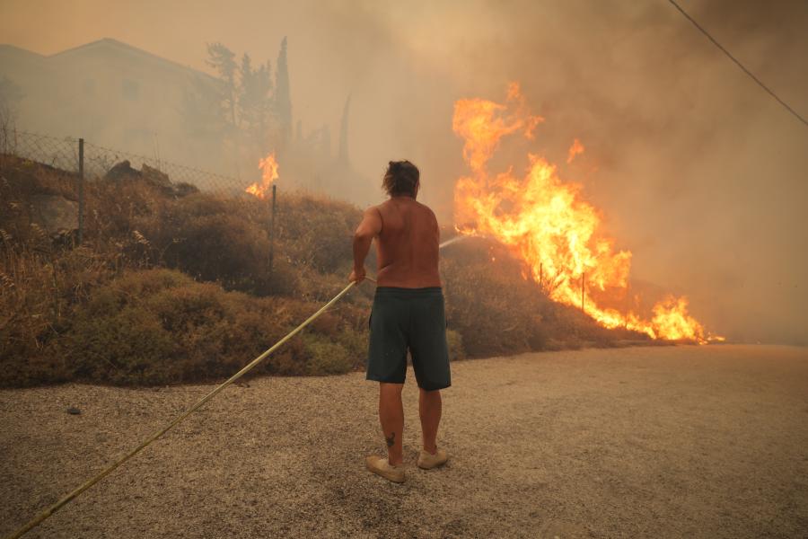 φωτιά Ντράφι
