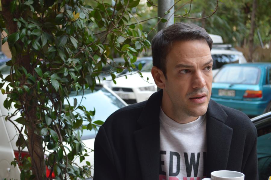 ΜΙΝΩΣ ΘΕΟΧΑΡΗΣ