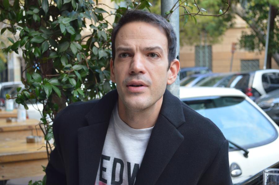 ΜΙΝΩΣ ΘΕΟΧΑΡΗΣ
