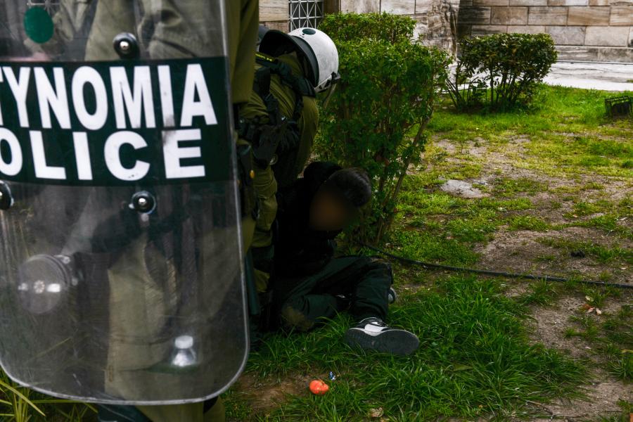 Επίθεση των ΜΑΤ