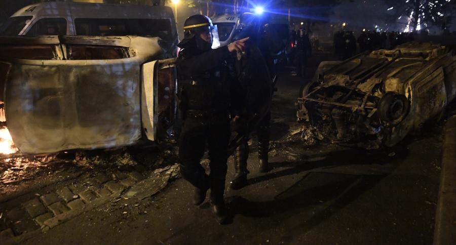 Αστυνομικοί στους δρόμους της Γαλλίας