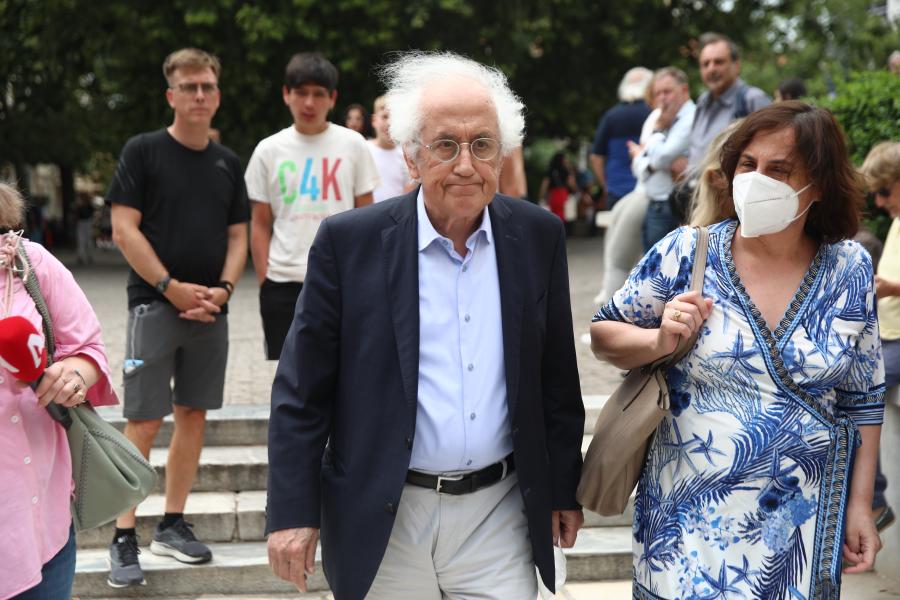 Κηδεία Γιάννη Μαρκόπουλου