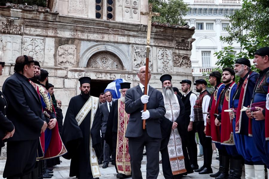 Κηδεία Γιάννη Μαρκόπουλου