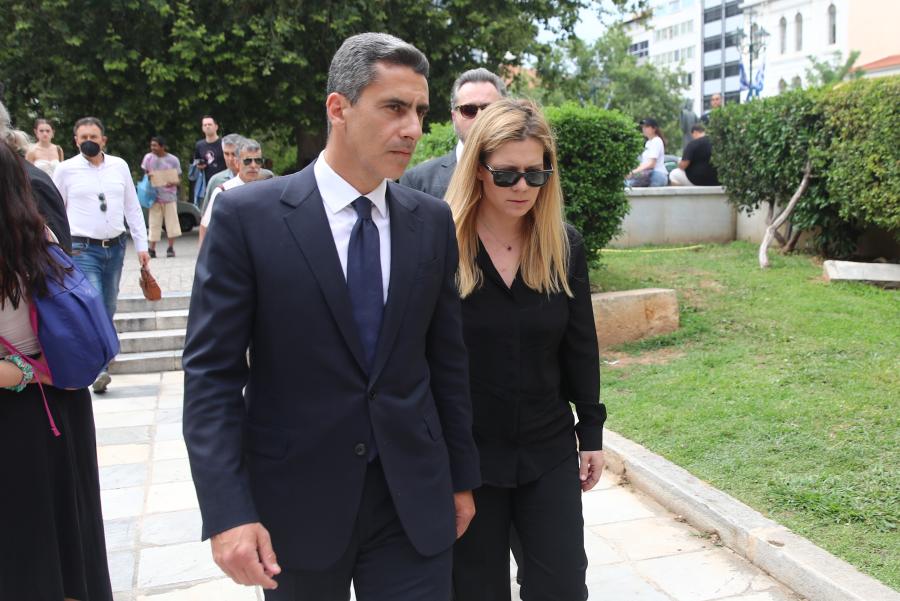 Κηδεία Γιάννη Μαρκόπουλου