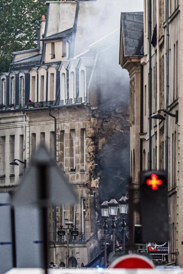 Παρίσι έκρηξη