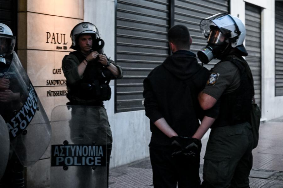 Προσαγωγή πορεία για Πύλο