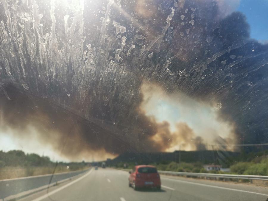 Φωτιά στο Λουτράκι