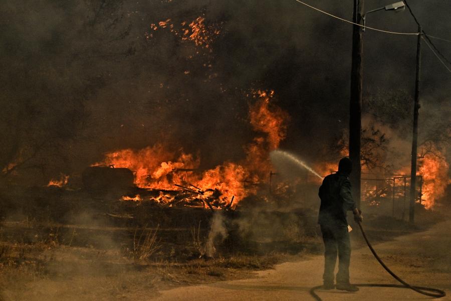 Λουτράκι πυρκαγιά