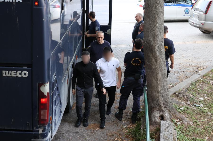 ΚΑΤΗΓΟΡΟΥΜΕΝΟΙ ΚΑΜΠΑΝΟΣ