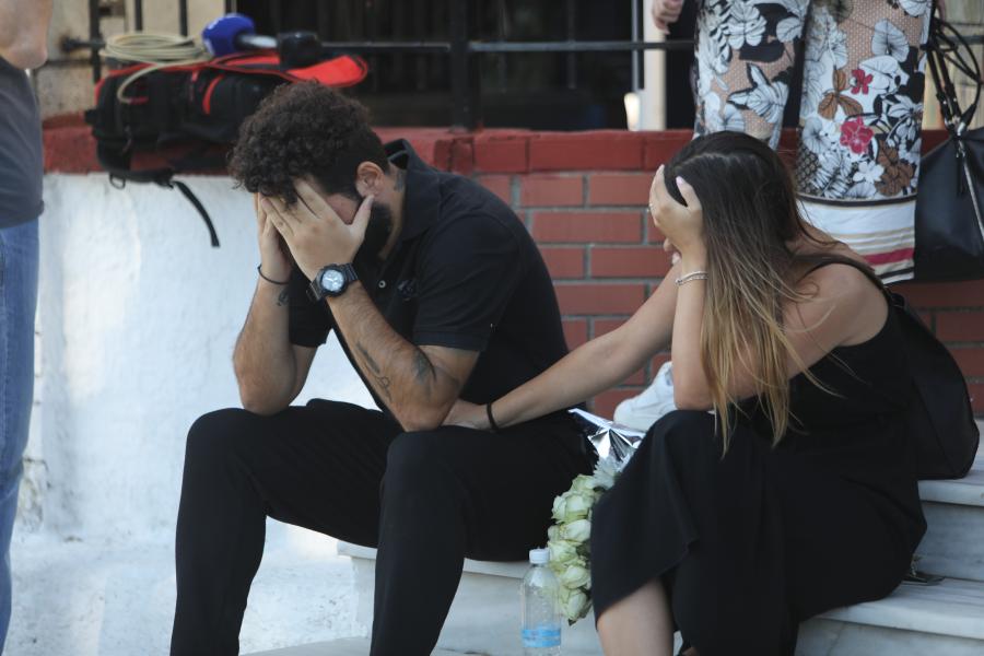 κηδεία συγκυβερνήτη Καναντέρ