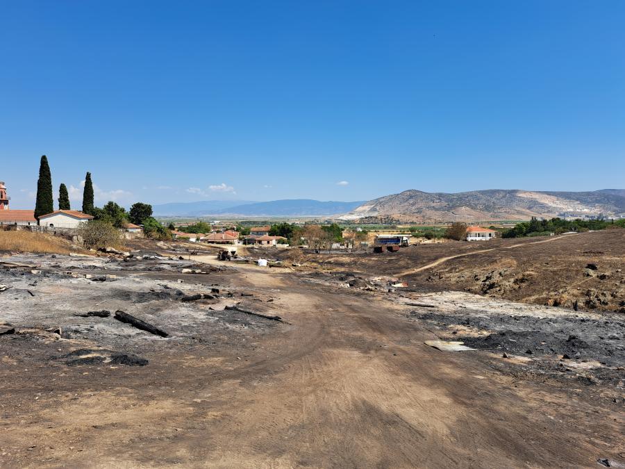 κλιμάκιο του ΣΥΡΙΖΑ-ΠΣ στις πληγείσες περιοχές από την φωτιά
