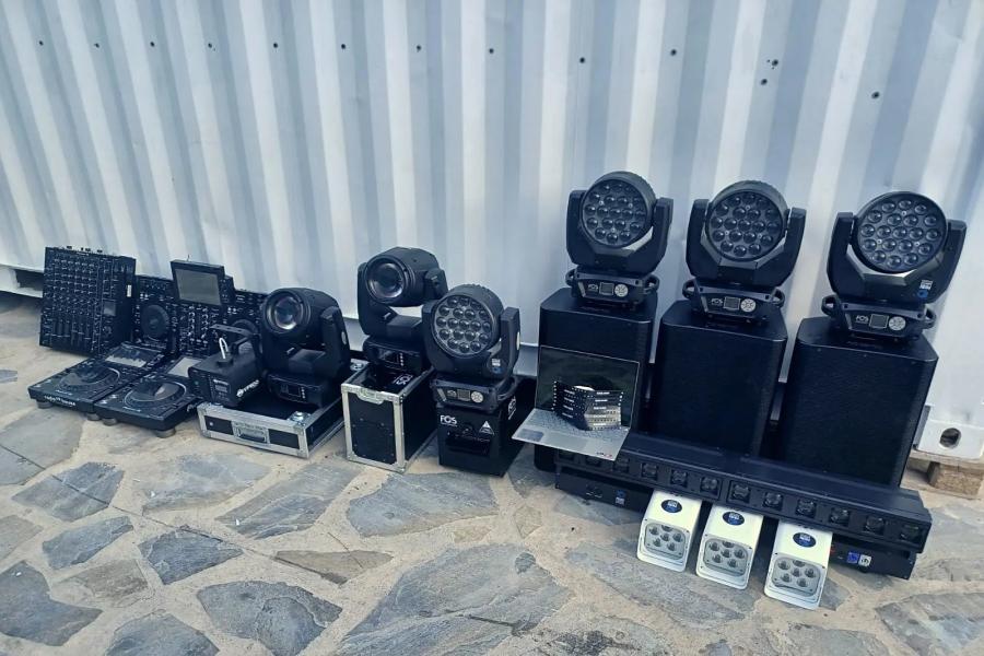 ηχοσύστημα που κατασχέσθηκε στη Μύκονο