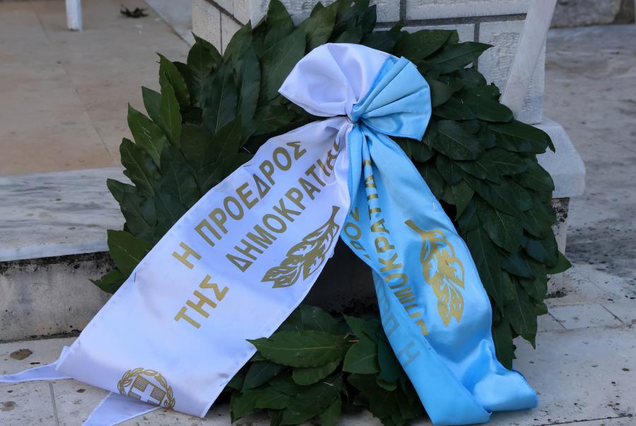 Στιγμιότυπο από την κηδεία του 27χρονου που πέθανε στη Λιβύη