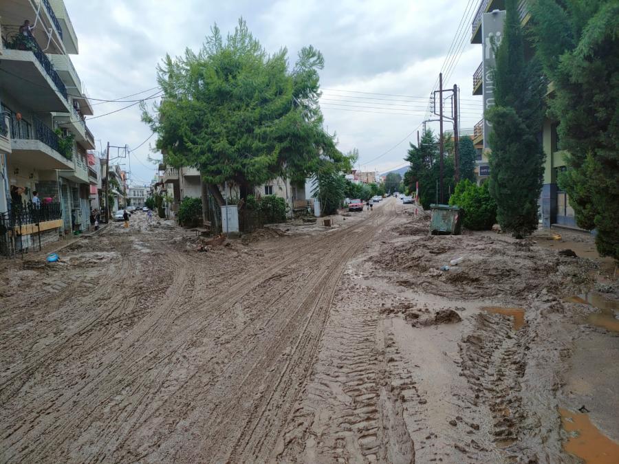 Λάσπες Βόλος κακοκαιρία 
