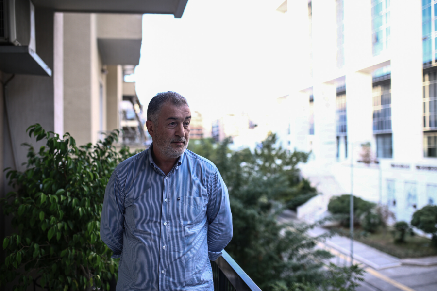 Κώστας Παπαδάκης