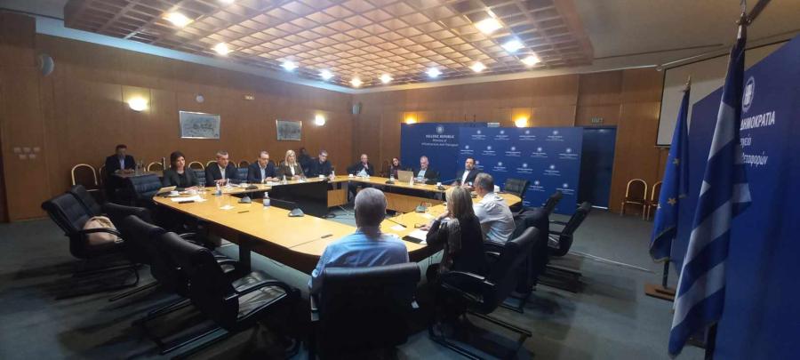 Συνάντηση αντιπροσωπίας ΣΥΡΙΖΑ με τον υπουργό Μεταφορών και Υποδομών