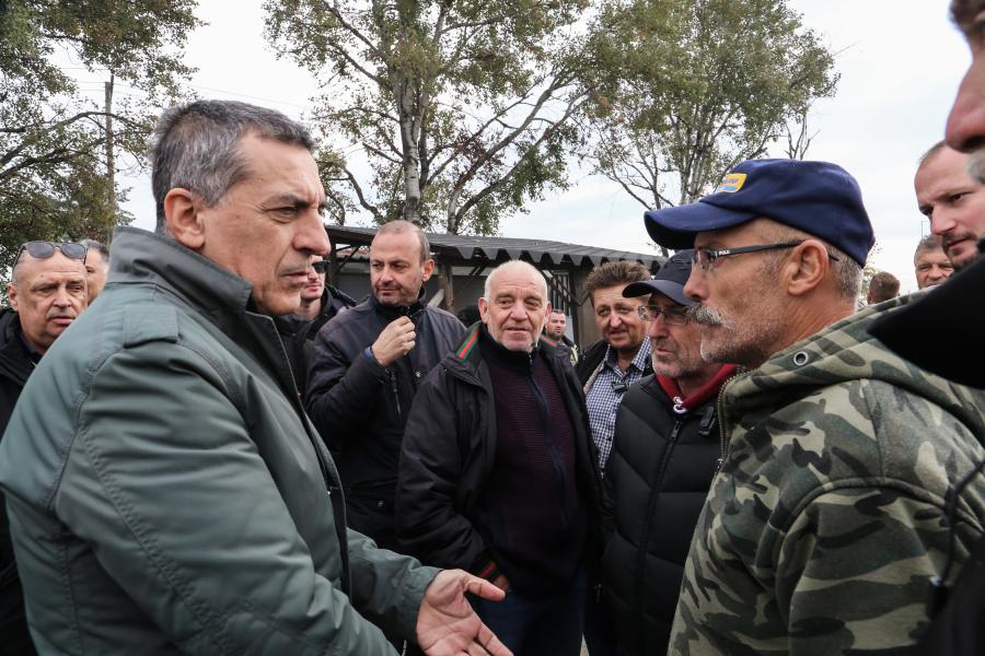 ΚΟΥΡΕΤΑΣ ΑΓΡΟΤΕΣ ΘΕΣΣΑΛΙΑ ΚΙΝΗΤΟΠΟΙΗΣΗ ΤΡΑΚΤΕΡ