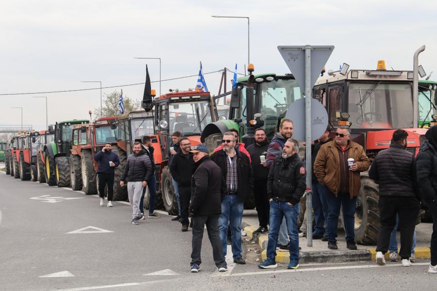 ΑΓΡΟΤΕΣ ΘΕΣΣΑΛΙΑ ΚΙΝΗΤΟΠΟΙΗΣΗ ΤΡΑΚΤΕΡ
