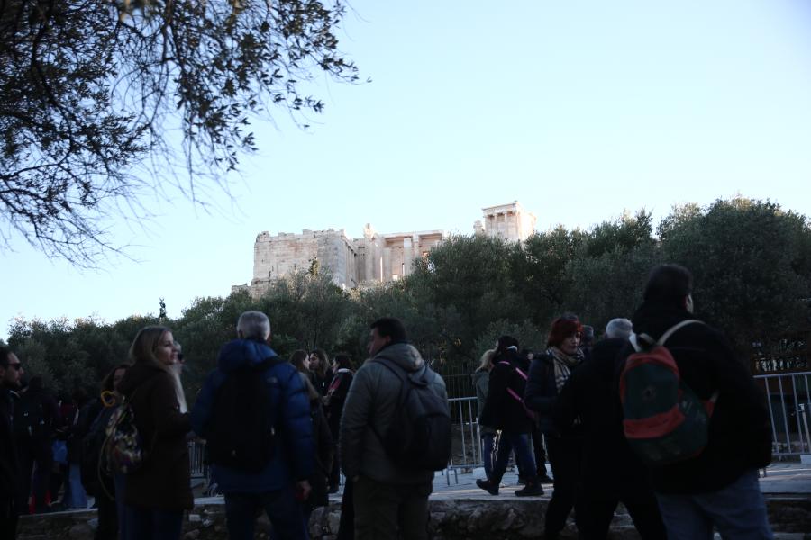 Ακρόπολη αρχαιοφύλακες