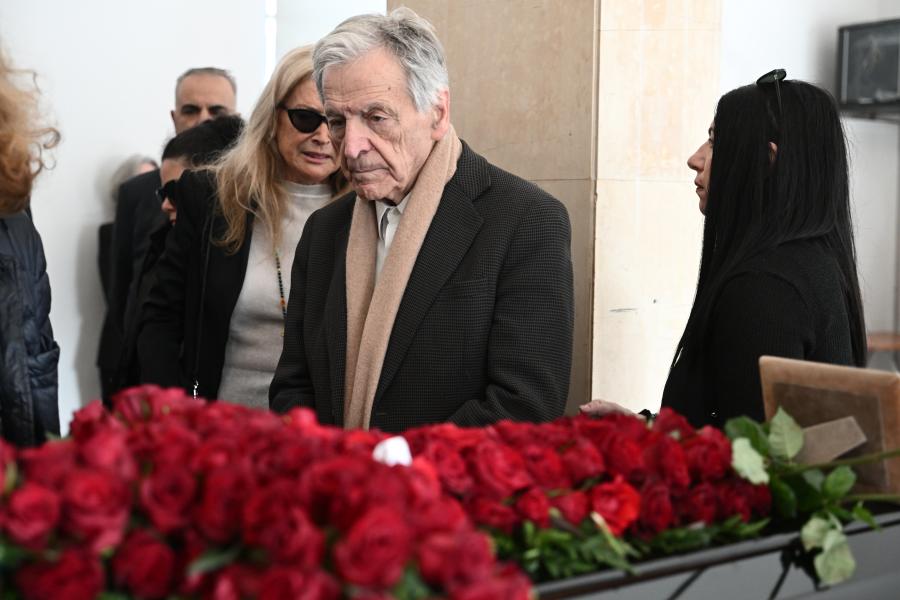 Ο Κώστας Γαβράς