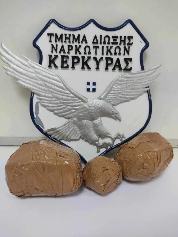ναρκωτικά που κατασχέθηκαν από την αστυνομία στην Κέρκυρα