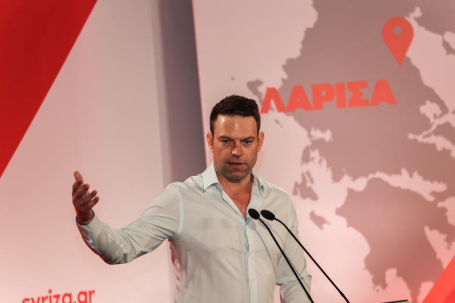 Ο Στέφανος Κασσελάκης σε συνέδριο του ΣΥΡΙΖΑ - ΠΣ