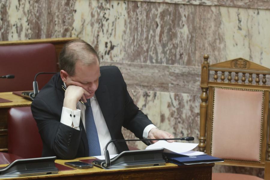 Ο Κώστας Καραμανλής στη Βουλή
