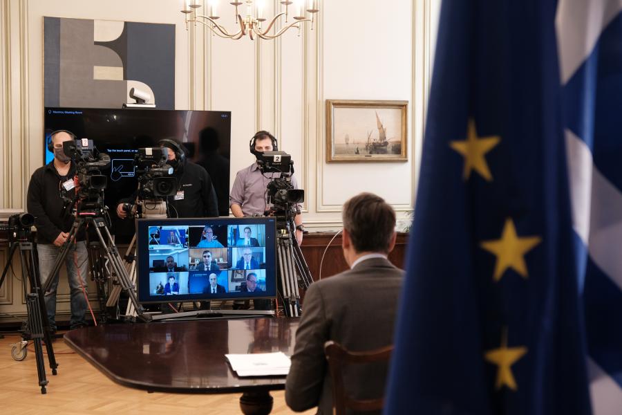 Ο Κυριάκος Μητσοτάκης σε τηλεδιάσκεψη