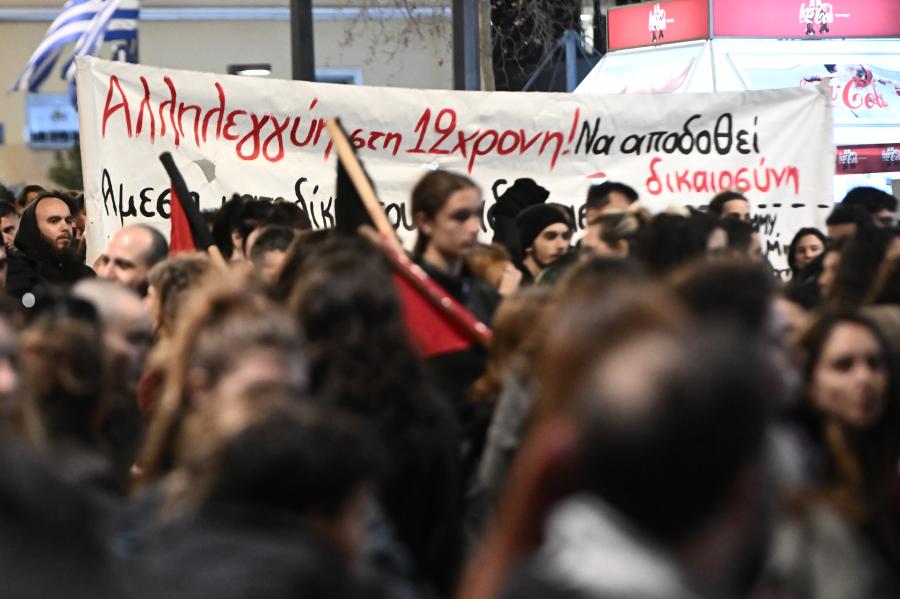 Συγκέντρωση και πορεία κατά της εισαγγελικής πρότασης για την υπόθεση της 12χρονης στον Κολωνό