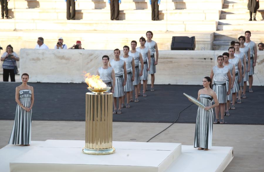 Παράδοση ολυμπιακής φλόγας