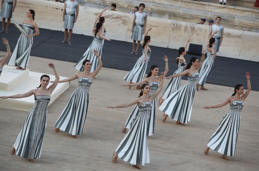 Παράδοση ολυμπιακής φλόγας